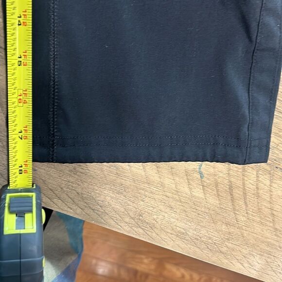 Columbia Omni shield lightweight capri pants size 2 - Picture 10 of 11